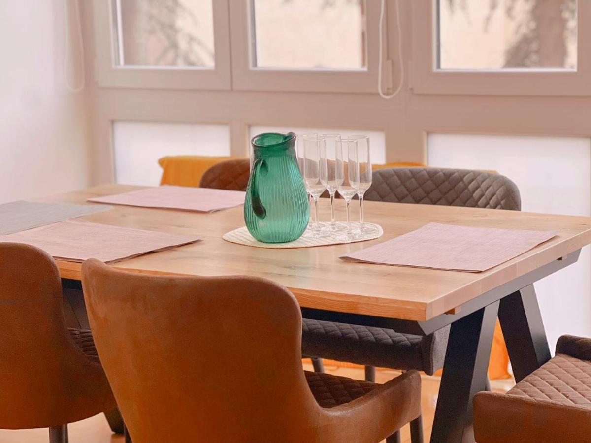 Apartamento De Lucerito Leilighet Jaca Eksteriør bilde
